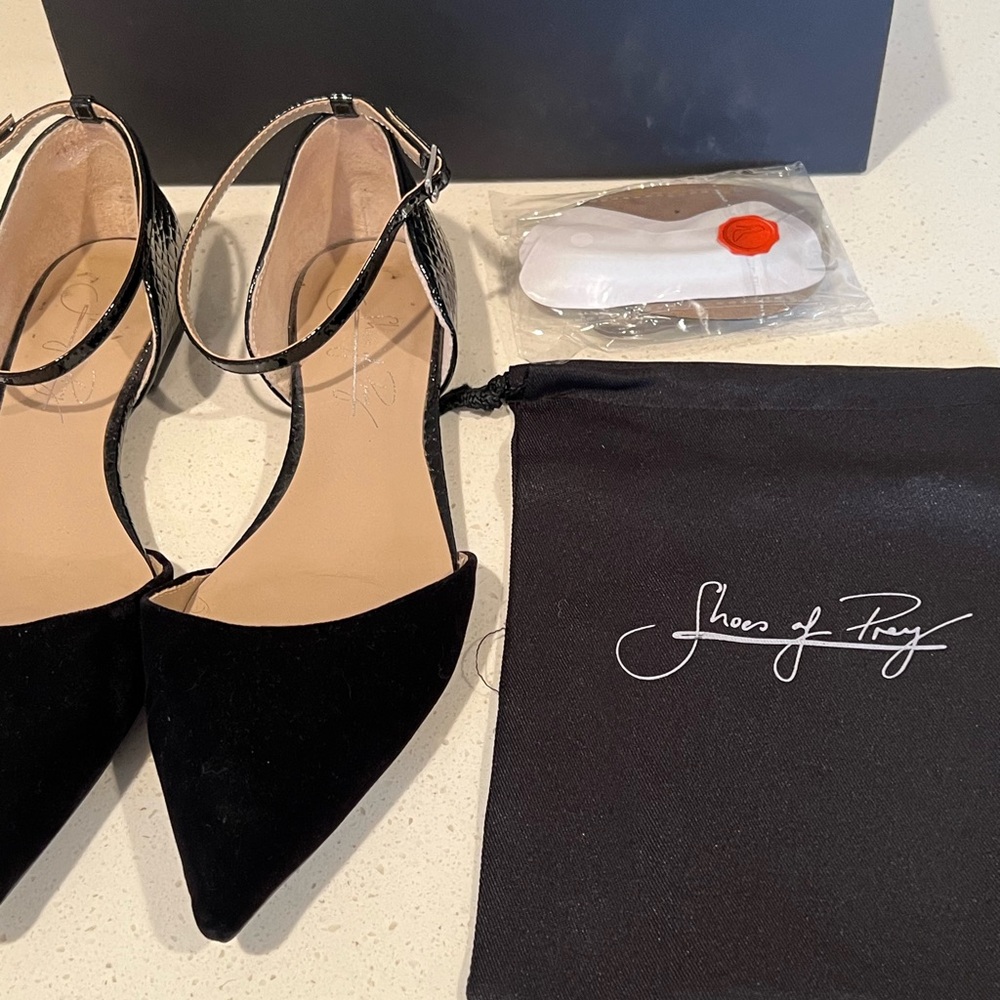Shoes of Prey black velvet flats